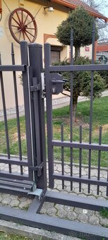 Pojízdná branka + vrátka - 3