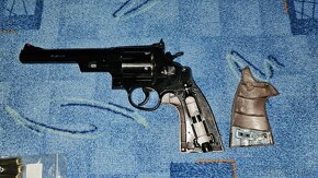 Airsoft revolver smith and wesson model 29 - 3