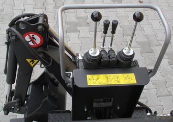 PODKOPOVÁ LOPATA PRO MALOTRAKTOR - 3