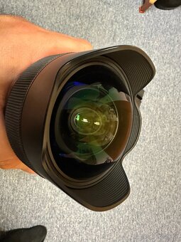 Sigma 14 mm f/1,8 DG HSM Art pro Sony E - 3