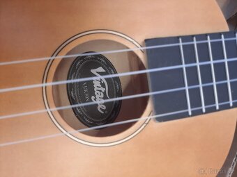 Ukulele VINTAGE VUK30N koncertní - 3