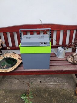 Autolednice 12V/230V  30 litrů - 3