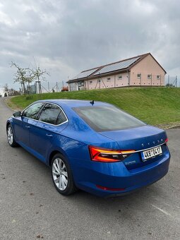 Škoda Superb 3 2.0tdi/Matrix Led/ALU 18”/Tažné - 3