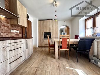 Rodinný dům - polosamota ( 120 m2), zahrada 1491 m2 - Chodsk - 3
