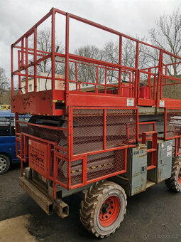 Nůžková montážní plošina Skyjack 12,5M - 3