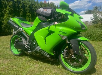 Kawasaki ZX-10R - 3