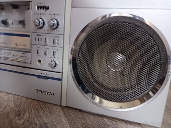 Sanyo C7s, radiomagnetofon Japan - 3