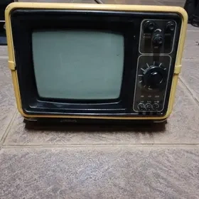 CRT, LCD televize přenosná - 3