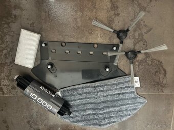 Robotický vysavač - 3