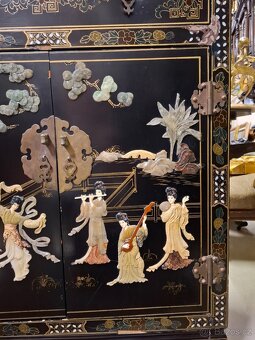 Starožitná čínská vykládaná komoda - 3