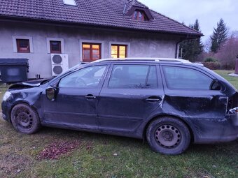 Škoda octavia 2 rs dsg facelift 2010 (BOURANÁ) - 3