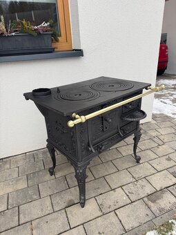 Litinový starožitný sporák - 3