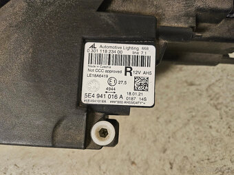 Pravý světlomet Octavia IV full LED - 3