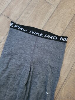 Legíny Nike - 3