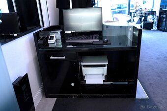 Pracovní stůl pro PC - 3