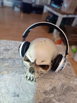 BEZDRÁTOVÁ BLUETOOTH SLUCHÁTKA FM rádio, 3,5 mm Aux, Micro S - 3