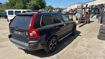 Volvo xc90 2.4D D5 136kw rok 2005 7míst - 3