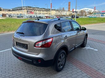 Nissan Qashqai, 2,0i 104 kW 1 Majitel Panorama - 3