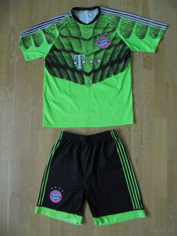 fotbalové trenýrky různé velikosti - 3