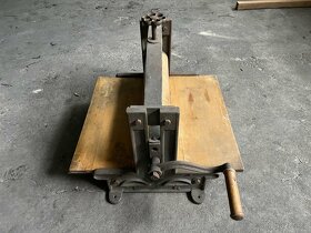 starodávný mandl - 3