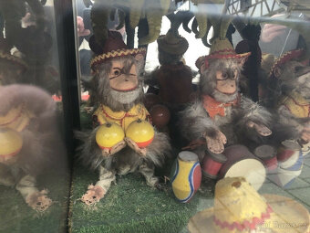 Bimbo Box Monkey Band - 3