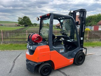 Vysokozdvyžný vozík Toyota 25, rok 2018 - 3