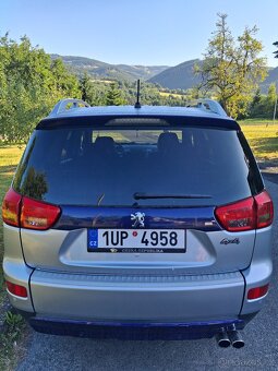 Peugeot 4007 - 3