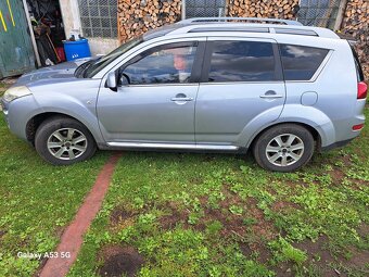 Peugeot 4007 r. 2008 - 3