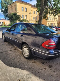 Prodám Mercedes-Benz w211 3.2 cdi 150kw - 3
