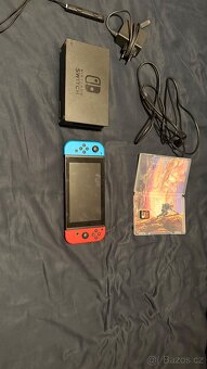 Nintendo Switch + Zelda Breath of the Wild - 3