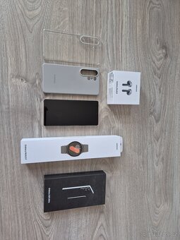 Samsung S25 Ultra 512GB + Buds3 + Watch7 – TOP - 3