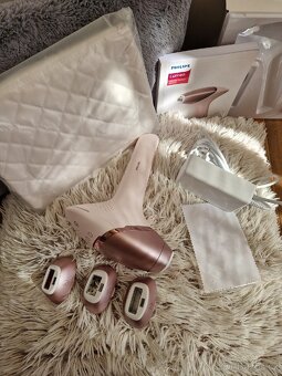 PHILIPS Lumea Series 9000 IPL BRI958/00 - 3