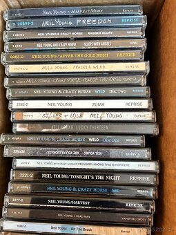 19 neal young  cds. - 3