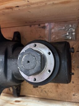 Převodovka Schumacher pro žací lištu / kombajn - 3