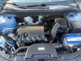 Hyundai i30 cw 1.4 16V 80KW rok 2012 - 3