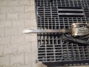 Bouraci kladivo Dewalt - 3