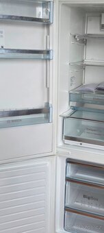 Lednice s mrazakem Bosch A++++ - 3