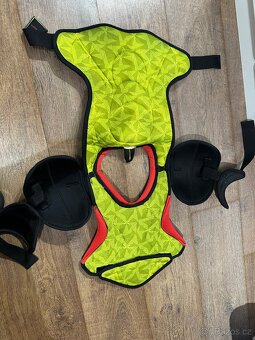 prodam chranič ramen zn Bauer vel.M junior - 3