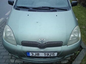 Toyota yaris 1.0 48kw - 3