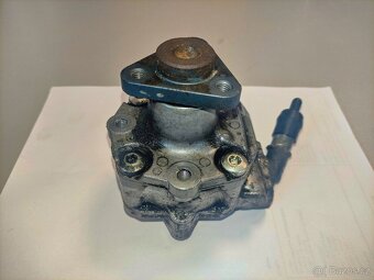 Čerpadlo servořízení Audi A4 2009 8K0145154B - 3