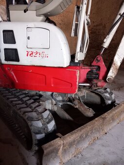 Minibagr Takeuchi TB 215 - 3