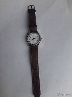 Hodinky více modelů náramkové. - 3