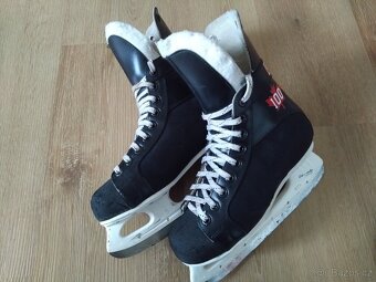 Brusle CCM vel. 26 (40) - 3