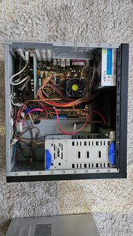 Starší PC sestava - 3
