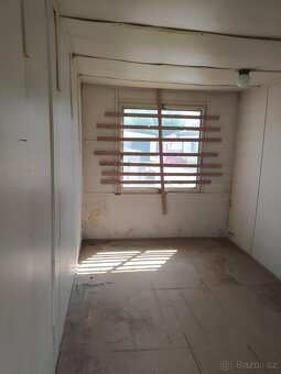 Stavební buňka 5.2x2.7m - 3