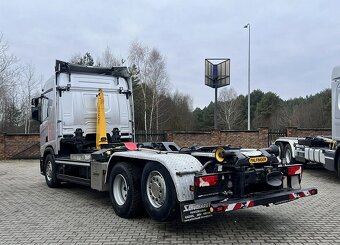 Scania R450 6x2 - hákový nosič kontejnerů - 3