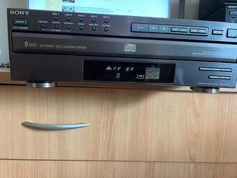 Sony - 3