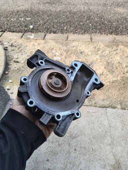 Vodní pumpa Opel Zafira C 2.0 nafta - 3