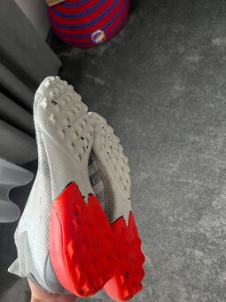 Turfy Adidas PREDATOR - 3