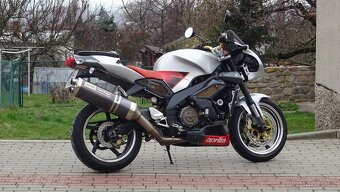 Aprilia Tuono 1000 R - 3